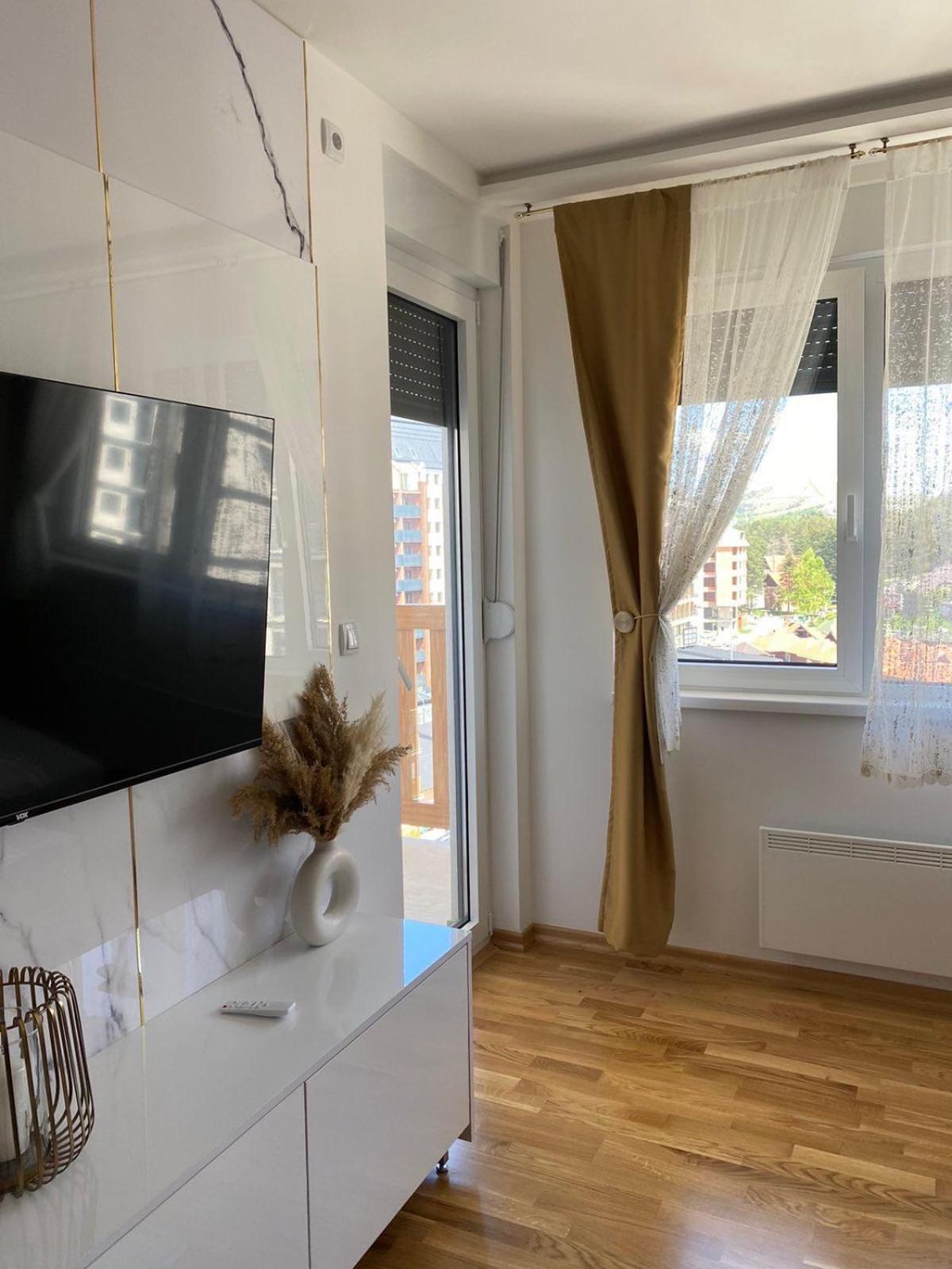 Sof Lux Apartment