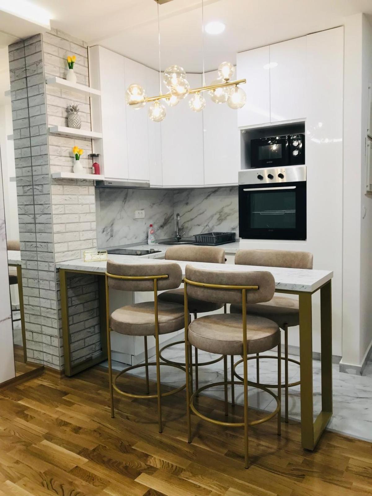 Sof Lux Apartment *