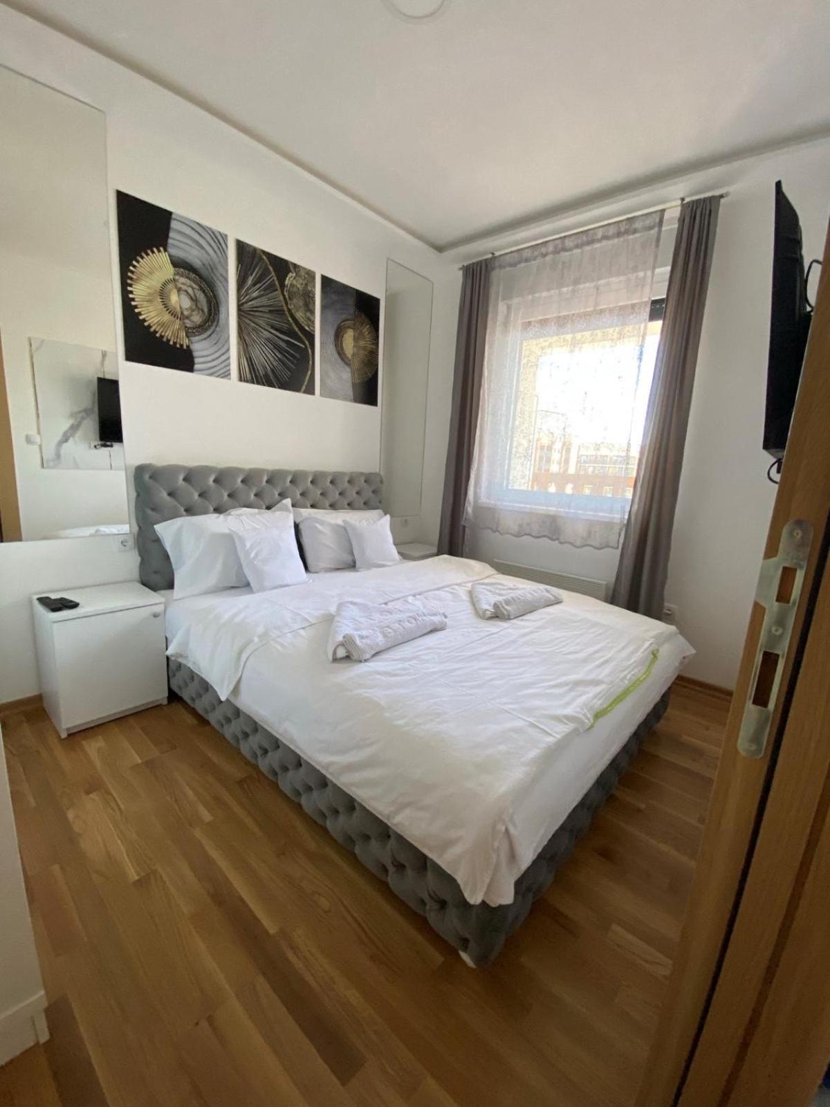 Sof Lux Apartment