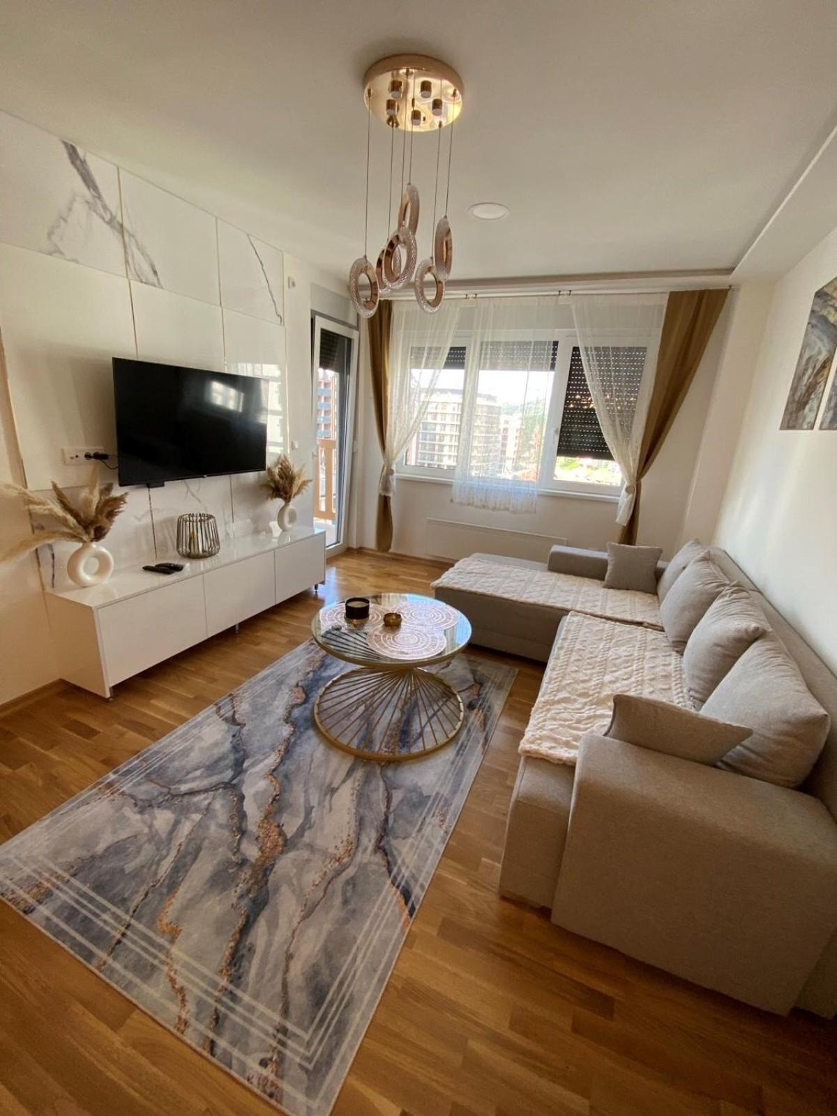 Sof Lux Apartment